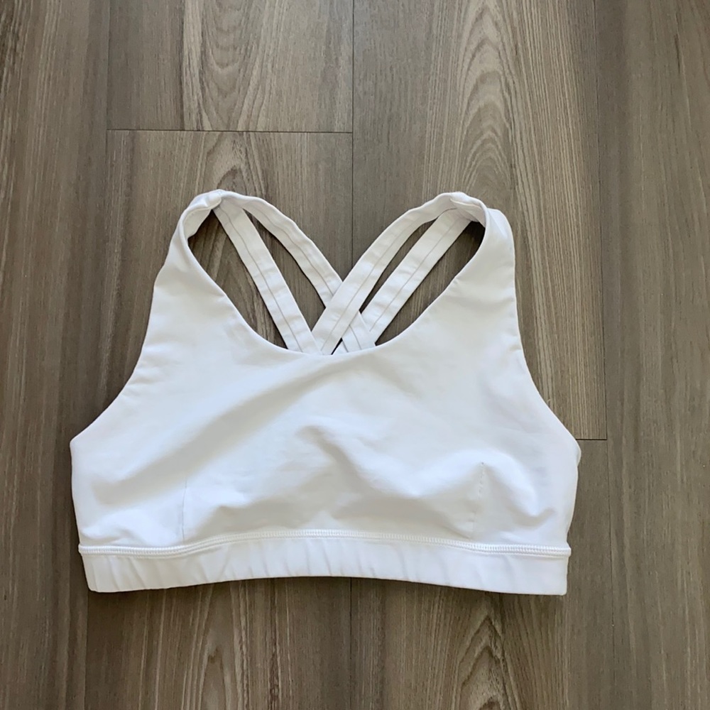 Lululemon white sports bra size 8